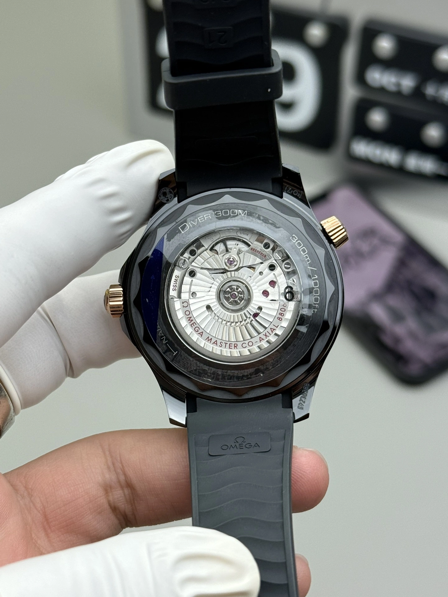 CBD Factory Omega Seamaster Diver 300M 43.5mm Black Ceramic & Sedna Gold (210.62.44.20.01.001) 1:1 Super Clone – DD8806 Movement BestValue 286